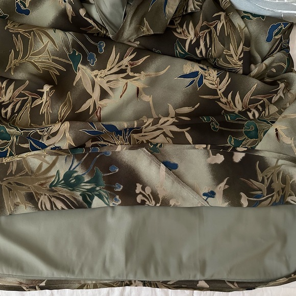 Juniors Maxi Dress - Picture 12 of 12